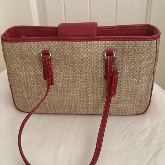 Authentic Coach Handbag - Picture 5 of 7